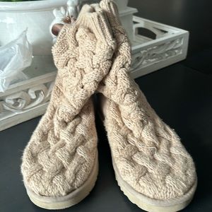 Bailey Bow pink knitted Ugg boots